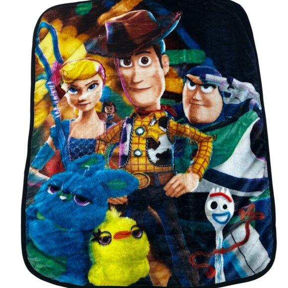 TT Classic Toy Story Extra Soft Plush 40"x50" Throw Blanket - Picture 1 of 4